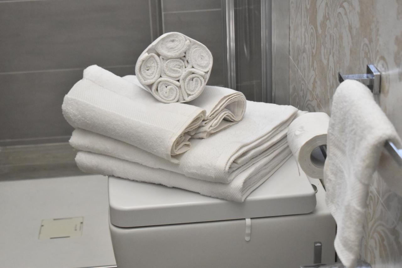 La Napoli Di Zia Lina Apartment ภายนอก รูปภาพ