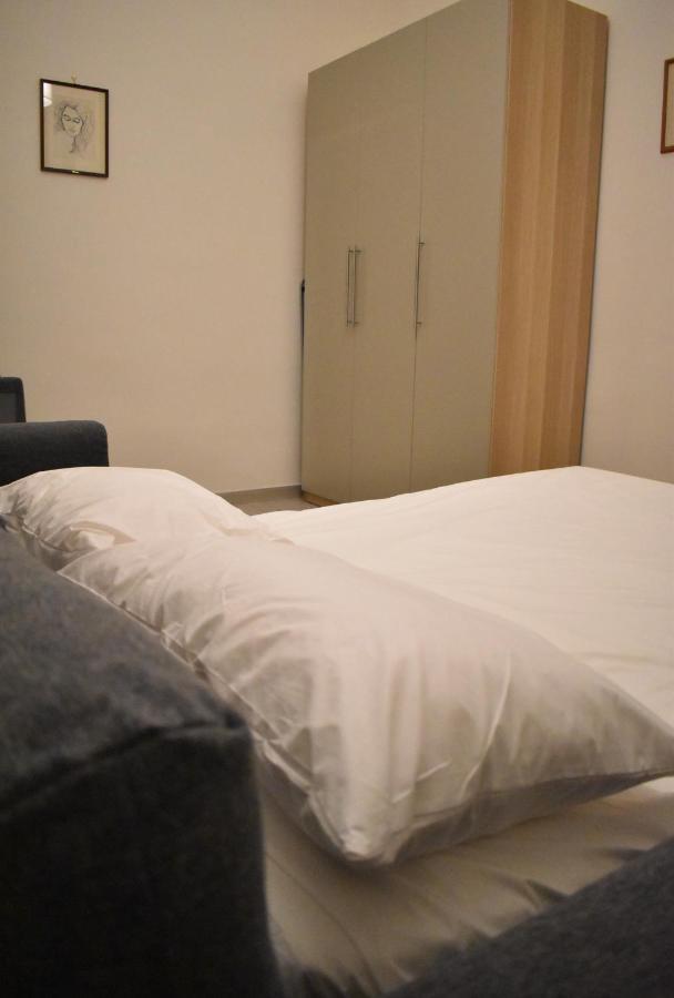 La Napoli Di Zia Lina Apartment ภายนอก รูปภาพ